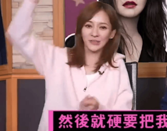 陈意涵道倒追老公趣事！笑称老公心爱我方牙齿漏风